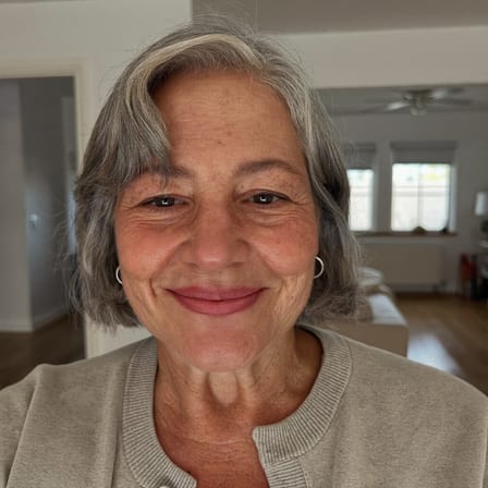 Portrait d'une habitante de Venoix ayant comparé ses devis de diagnostic à Caen